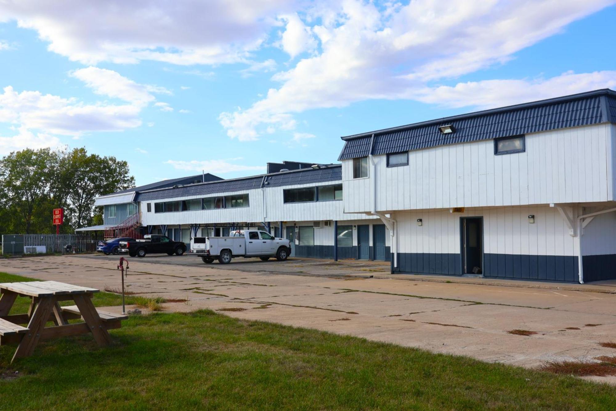 Hotel O Oskaloosa - Hwy 63/92 Bagian luar foto