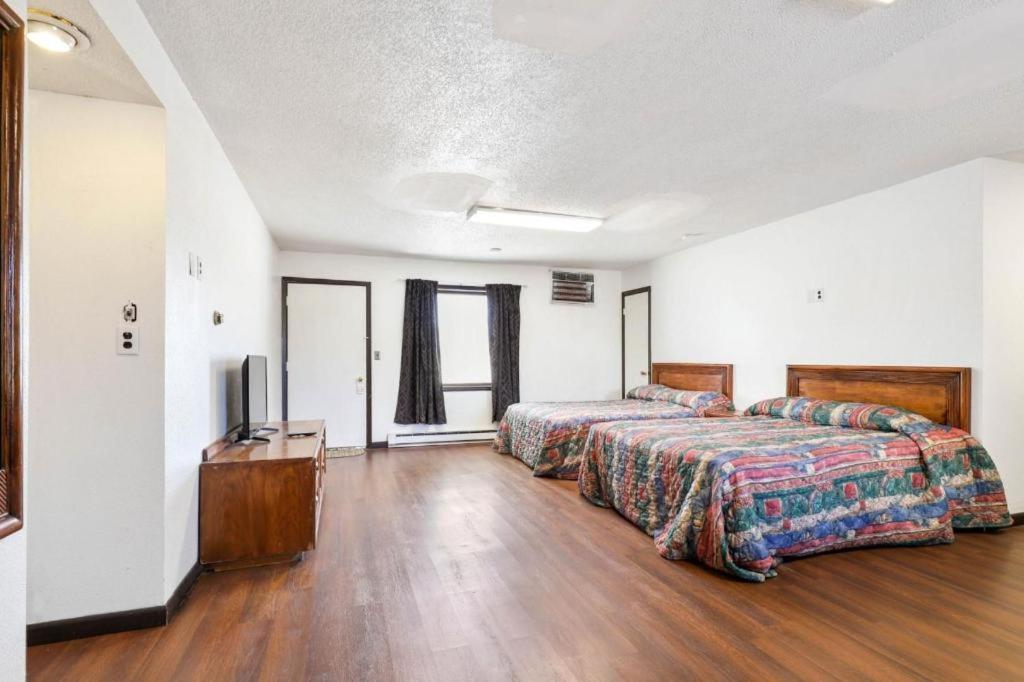Hotel O Oskaloosa - Hwy 63/92 Bagian luar foto