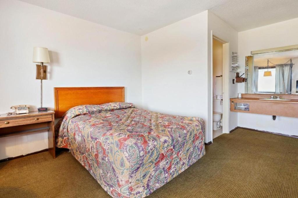 Hotel O Oskaloosa - Hwy 63/92 Bagian luar foto