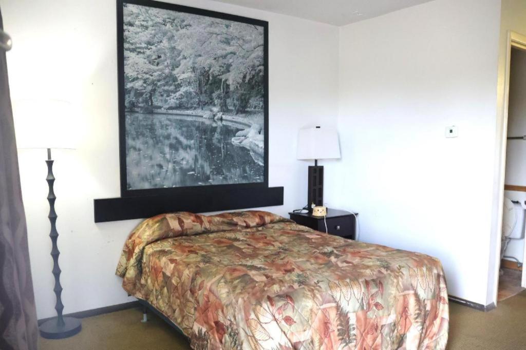 Hotel O Oskaloosa - Hwy 63/92 Bagian luar foto