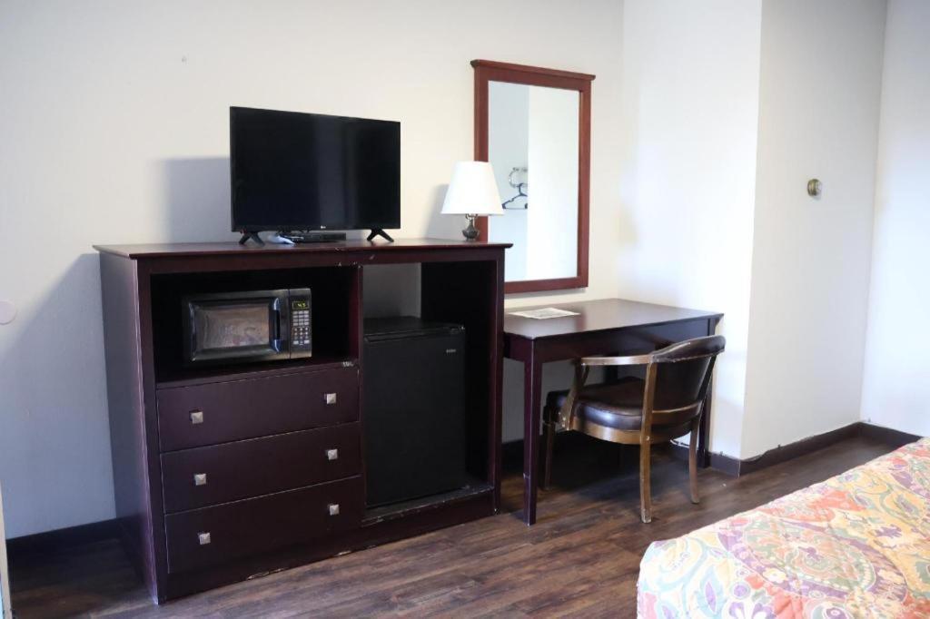 Hotel O Oskaloosa - Hwy 63/92 Bagian luar foto