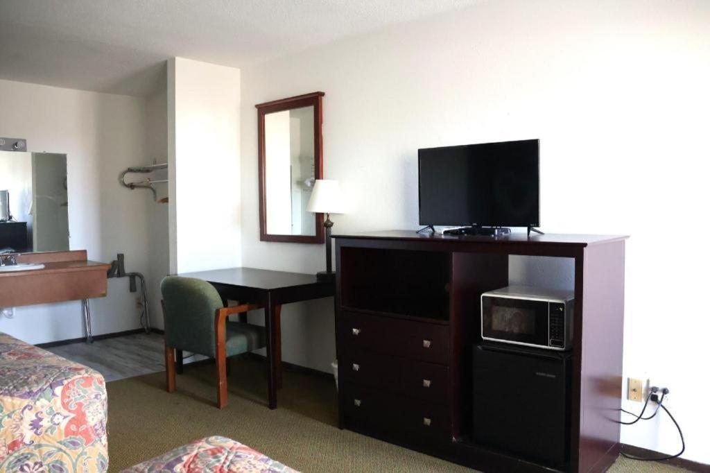 Hotel O Oskaloosa - Hwy 63/92 Bagian luar foto